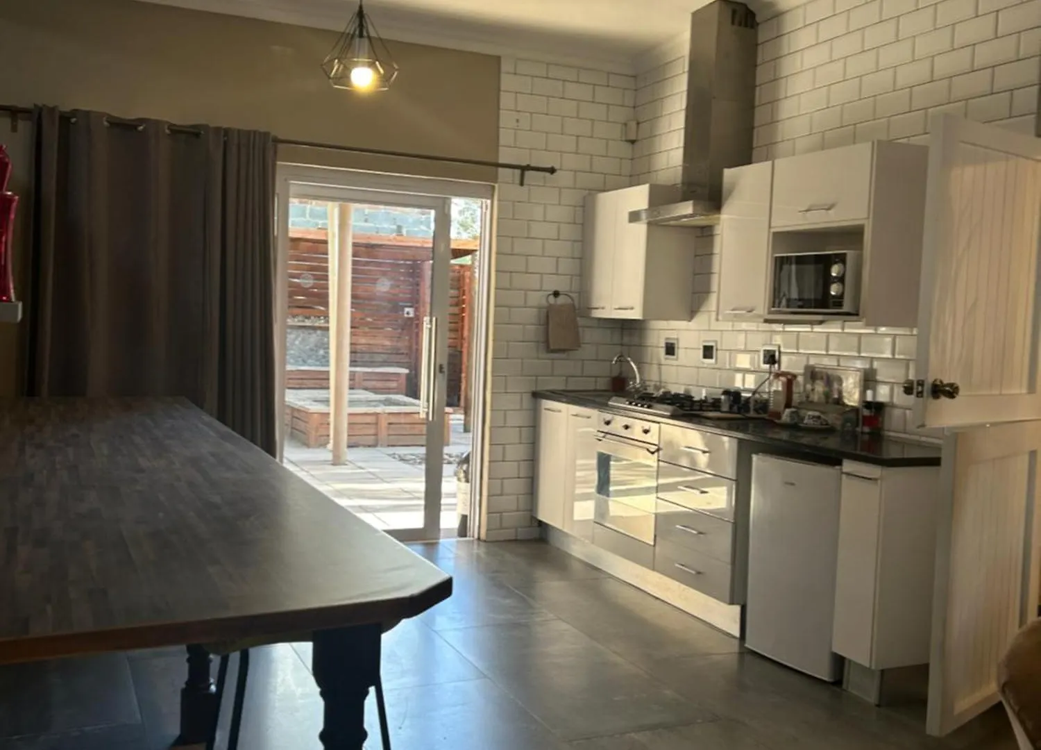 Stay In Tehama Cape Town