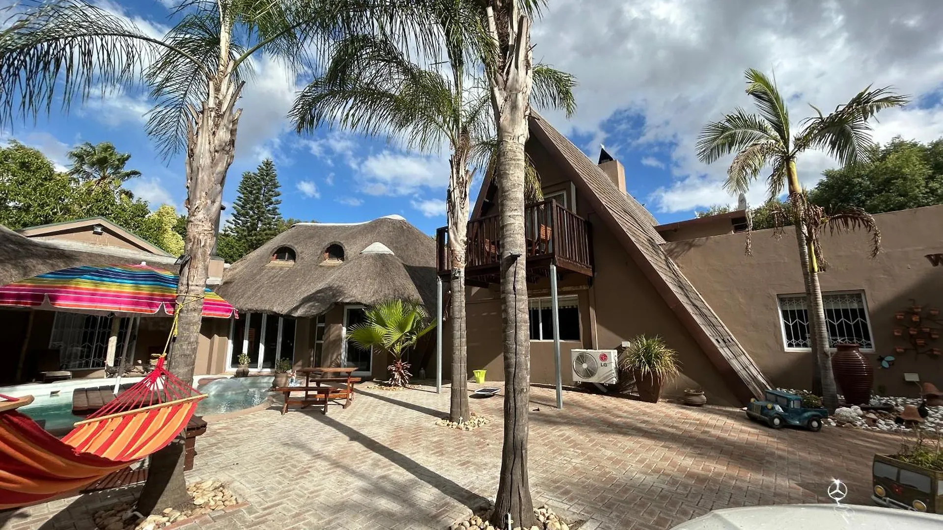 Stay In Tehama Cape Town Konukevi