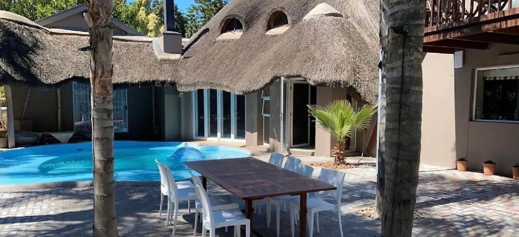 Stay In Tehama Cape Town