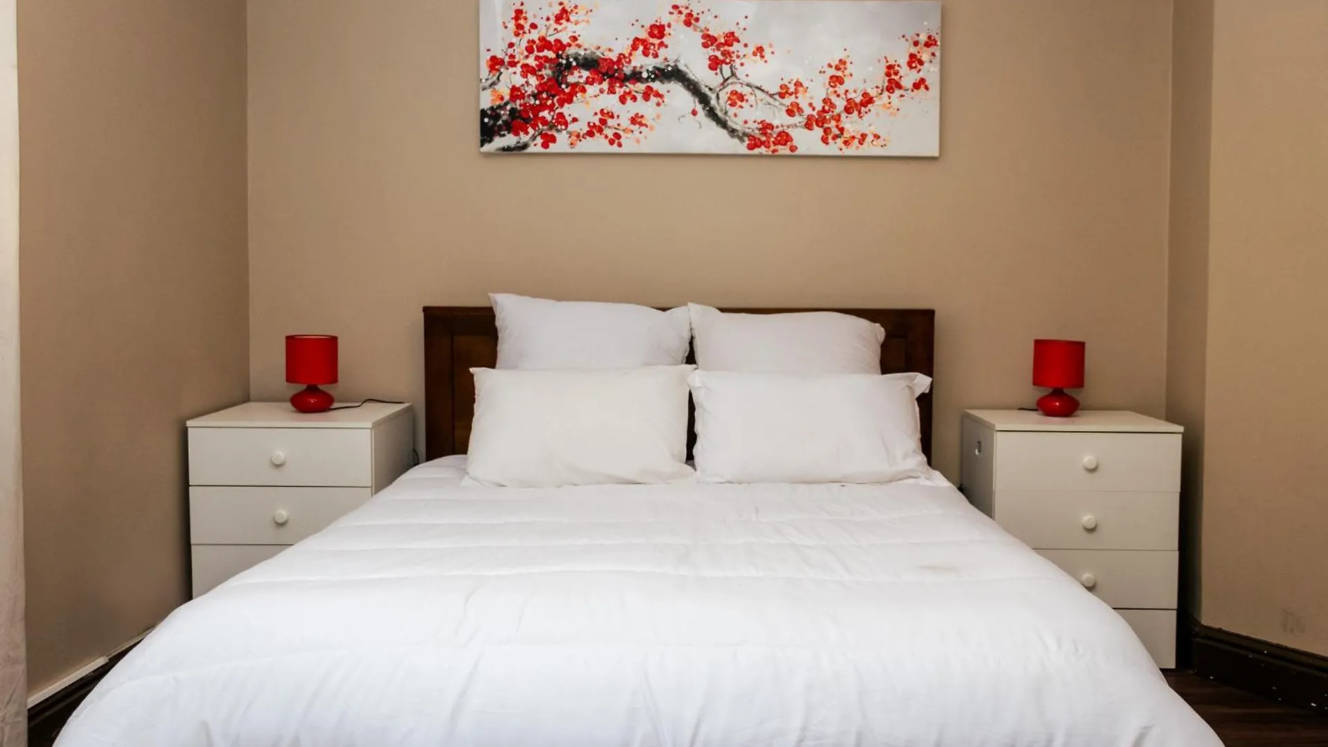 Konukevi Stay In Tehama Cape Town